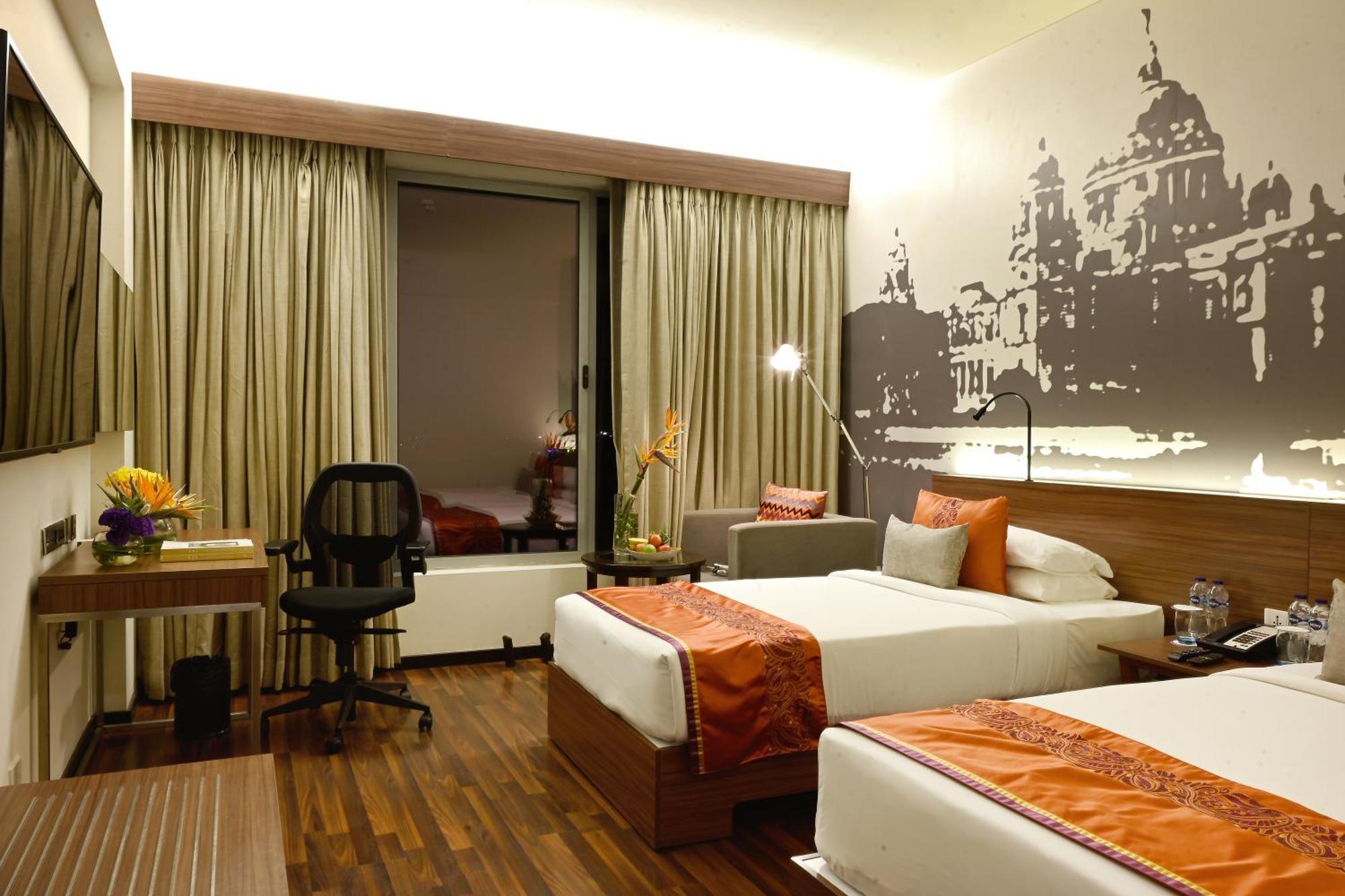 Vivanta Kolkata Em Bypass Екстериор снимка Deluxe Room